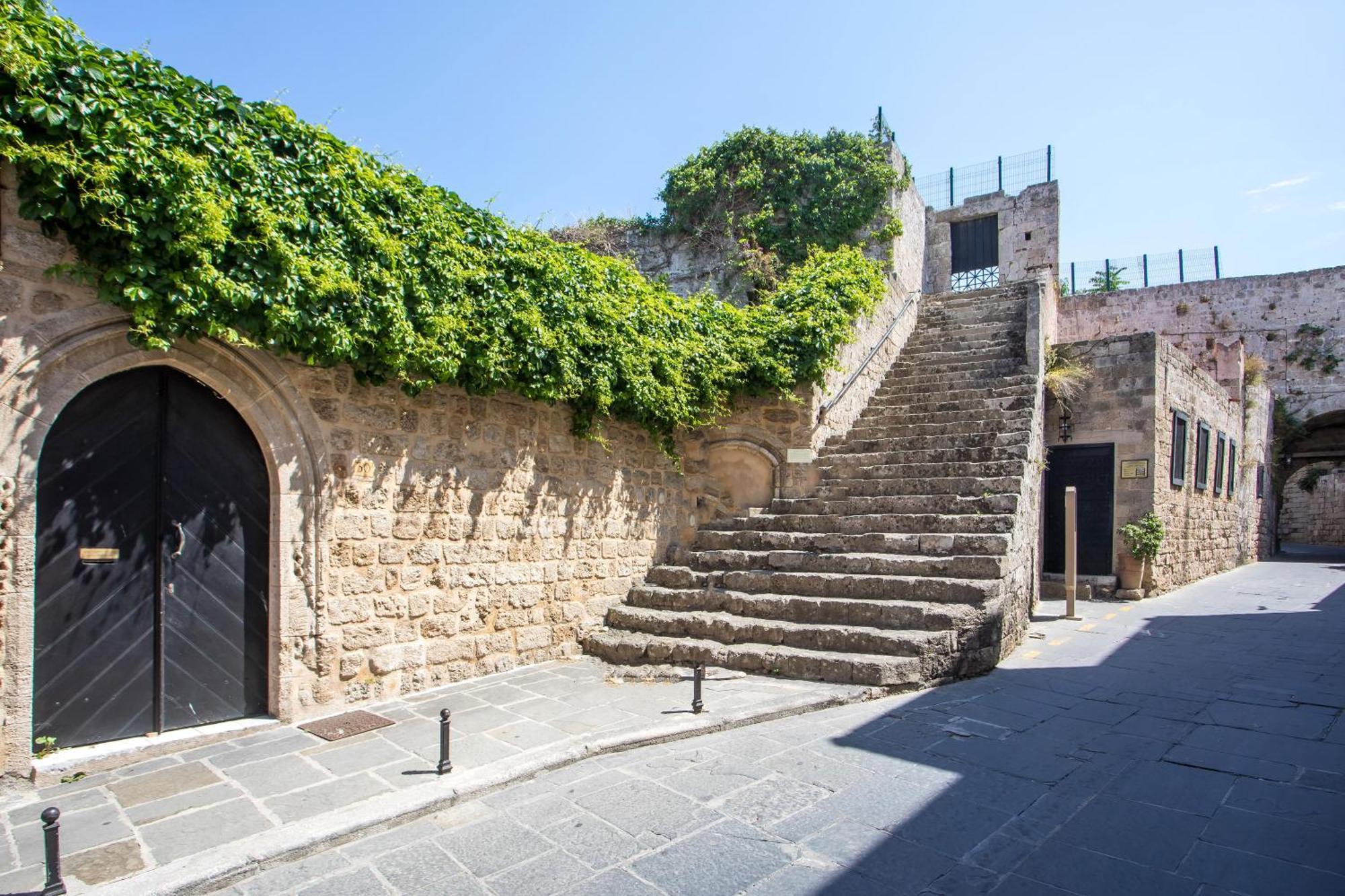Villa Alexandras Stone House Rhodes City Esterno foto